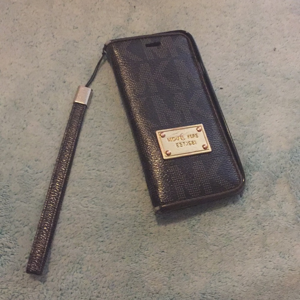 Micheal Kors phone case